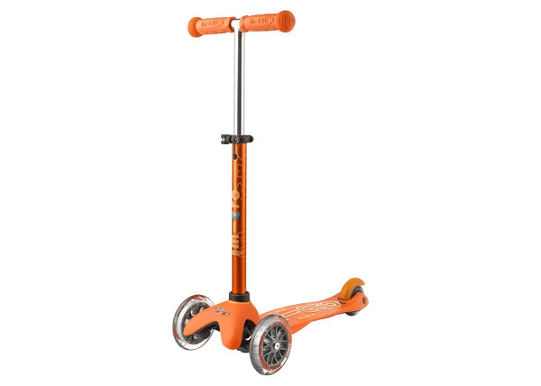 Micro Mini Deluxe Scooter